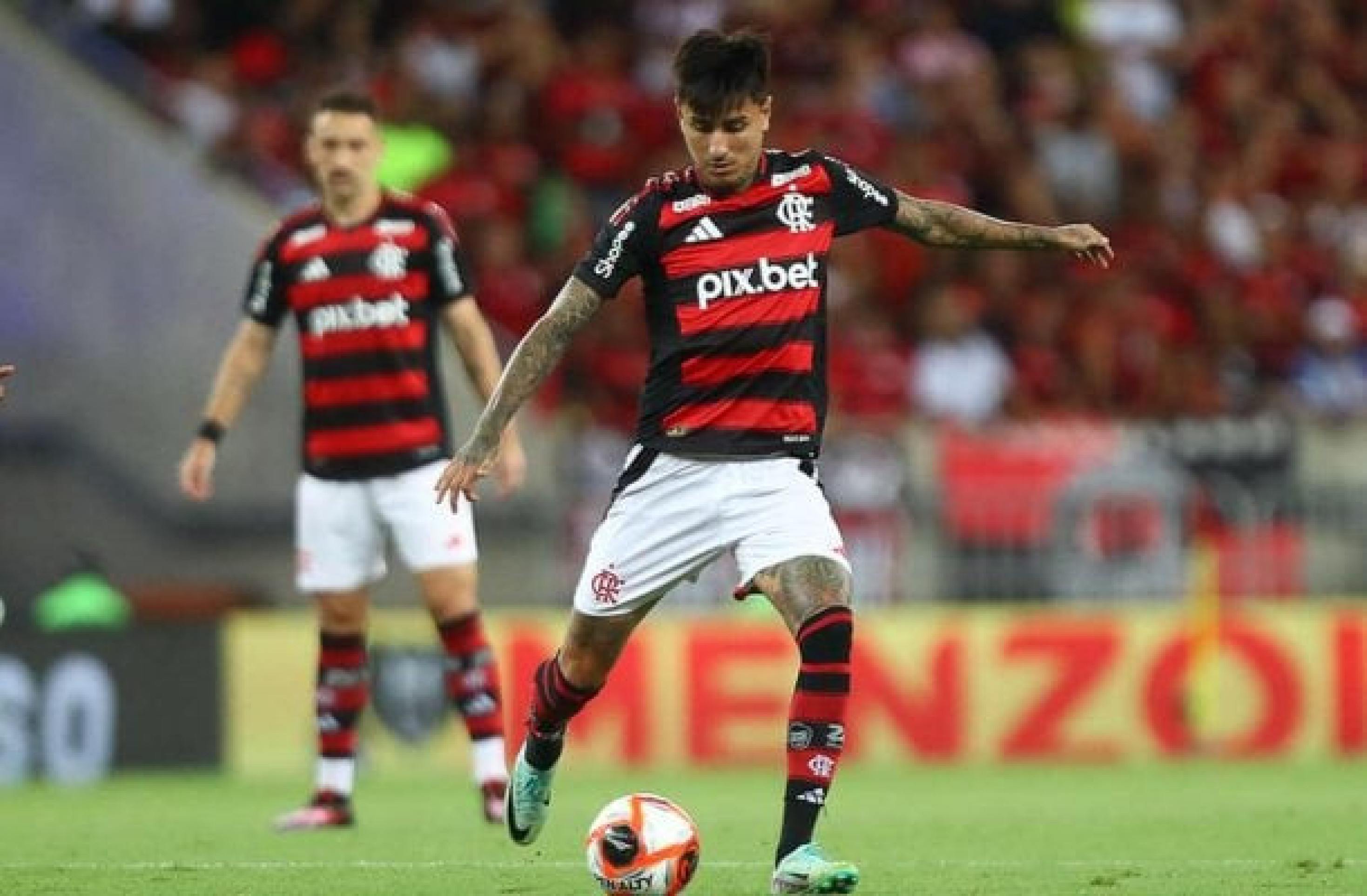 Flamengo avança em renovação com volante Pulgar