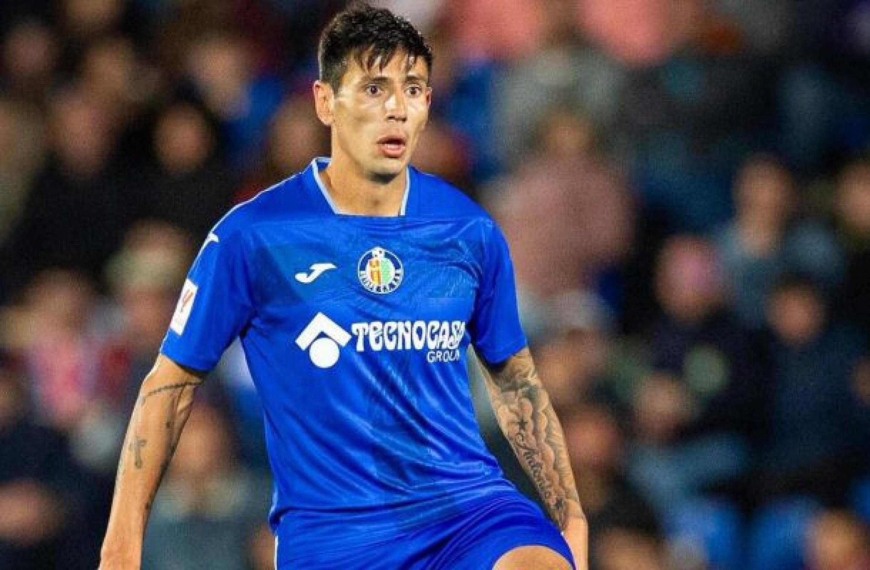 Com quatro laterais-esquerdos, Corinthians estuda uma saída do elenco