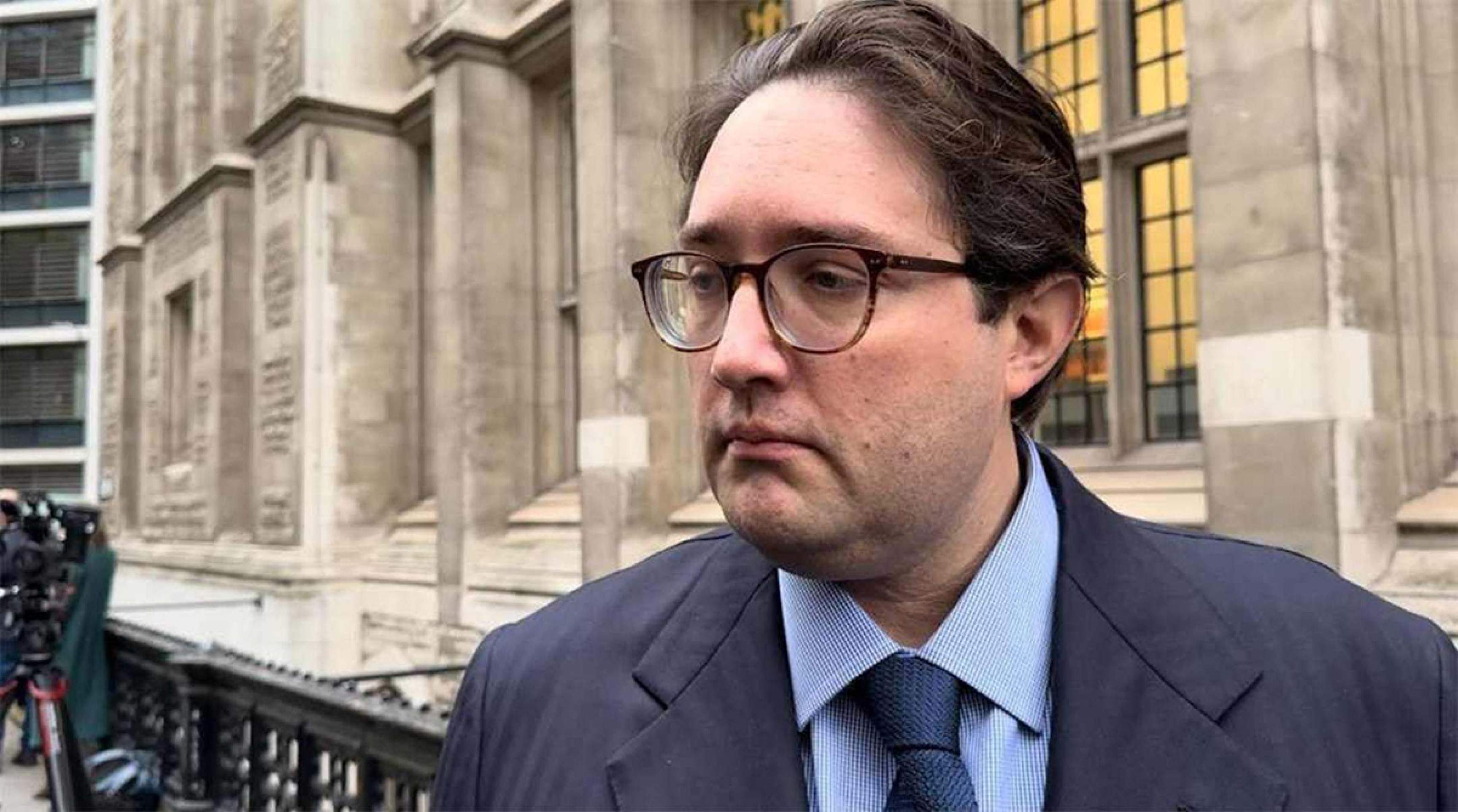 Tom Goodhead, do escritório internancional afirma que mesmo se contratos com prefeituras forem suspensos pelo STF a ação em Londres segue Tom Goodhead, do escritório internancional afirma que mesmo se contratos com prefeituras forem suspensos pelo STF a ação em Londres segue