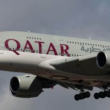 'Tive que viajar de avião ao lado do corpo de uma mulher que morreu no voo'