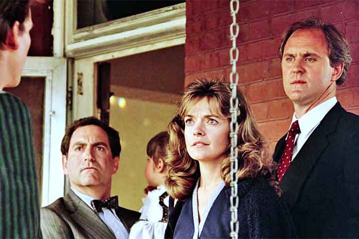 Outro trabalho muito famoso do ator americano foi o do reverendo Shaw Moore em “Footloose - Ritmo Louco”, de 1984. 
- Divulgação