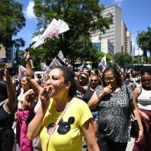 PBH anuncia reajuste e espera fim da greve de servidores da educação - Leandro Couri/EM/D.A.Press