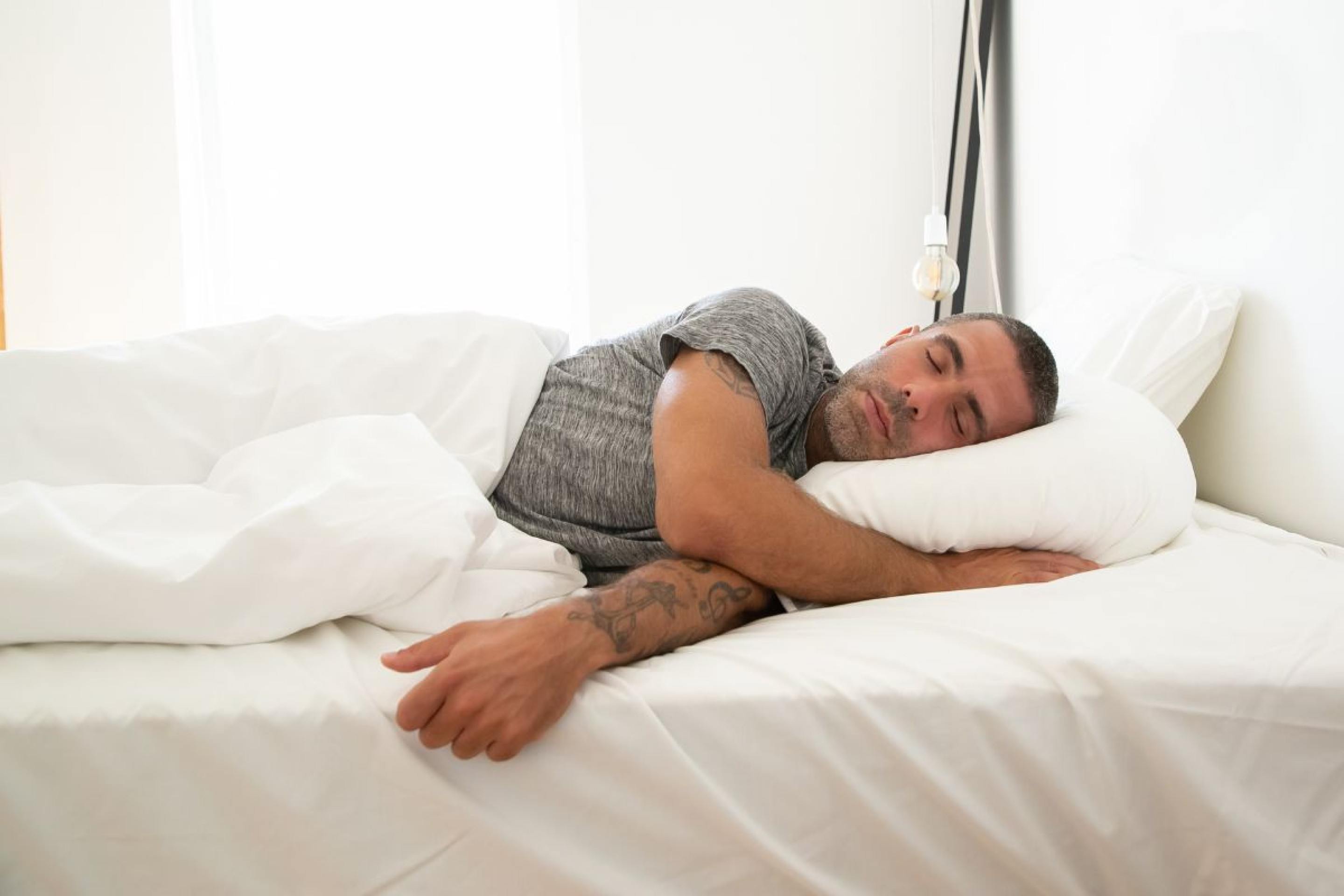 Homem dormindo