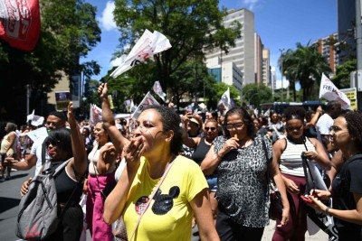A greve ganhou força após uma assembleia realizada na tarde do dia 24/2 -  (crédito: Leandro Couri/EM/D.A.Press)