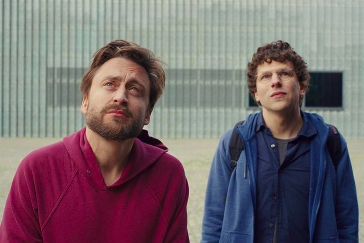 Em 2024, Kieran coprotagonizou 