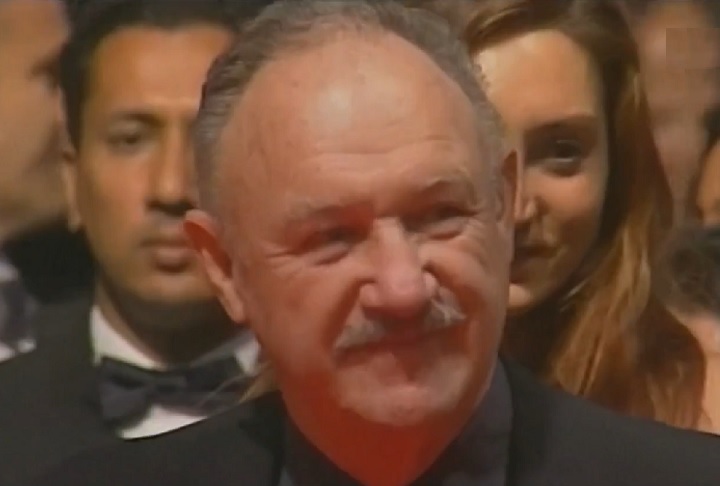 Apesar de inicialmente ser desencorajado por um instrutor que disse que ele não tinha futuro na atuação, Hackman persistiu e acabou se mudando para Nova York, onde começou a trabalhar em teatro e televisão.