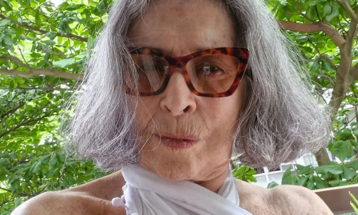 A batalha familiar teve o seu auge em 2012, quando Betty Faria entrou na Justi&ccedil;a ap&oacute;s Alexandra proibir que a filha Giulia fizesse visitas &agrave; av&oacute; nos fins de semana. Alexandra alegava que Betty levava a neta, ent&atilde;o com 11 anos de idade, para baladas e servia a ela bebidas alco&oacute;licas. 