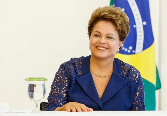 Dilma recebe anistia política e indenização de R$ 100 mil