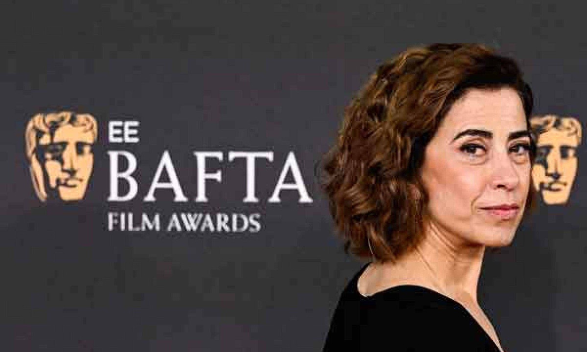 Fernanda Torres vestiu Dior na cerimônia do Prêmio Bafta, realizada em Londres em 16 de fevereiro - (crédito: Ben Stansall/AFP) Fernanda Torres vestiu Dior na cerimônia do Prêmio Bafta, realizada em Londres em 16 de fevereiro - (crédito: Ben Stansall/AFP)