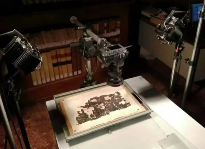 Esses documentos são considerados importantes, pois indicam o possível local da sepultura de Platão.