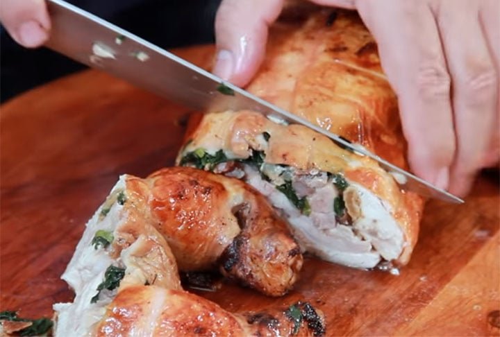 HÃ¡ maneiras de 'disfarÃ§ar' a moela:  colocando numa farofa ou usando, por exemplo, como recheio de um frango assado. 