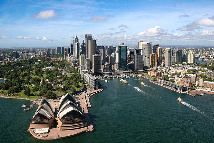 10. Sydney, Austrália (Instagram: 35,6 milhões de menções; TikTok: 15,1 bilhões) - A cidade é cheia de praias e parques que oferecem espaços abertos para quem quer curtir dias bonitos.