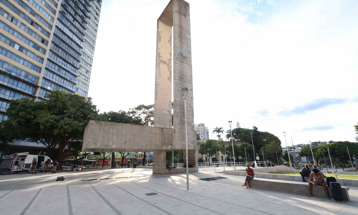A requalificação da Praça da Rodoviária faz parte do projeto Centro de Todo Mundo A requalificação da Praça da Rodoviária faz parte do projeto Centro de Todo Mundo