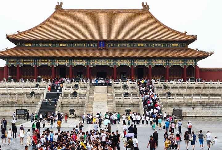 10) Cidade Proibida, China: Construída entre 1406 e 1420 durante a dinastia Ming, foi a residência dos imperadores chineses e o centro político do país por quase 500 anos, até o final da dinastia Qing em 1912. 