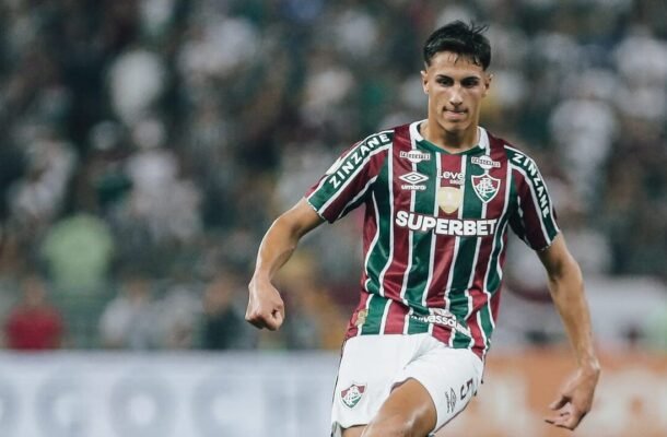 BERNAL - Entrou aos 27 do segundo tempo no lugar do Martinelli. Ajudou com desarmes. Nota: 6,0 - Foto: Lucas Merçon/Fluminense