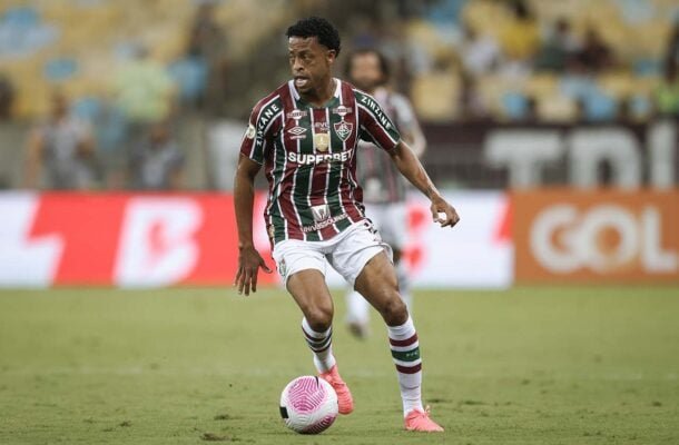 KENO - Entrou aos 16 minutos no lugar de Canobbio. Recebeu no meio de campo, na velocidade e deu assistência para o gol de Cano - Nota: 6,5 - Foto: MARCELO GONÇALVES / FLUMINENSE F.C.