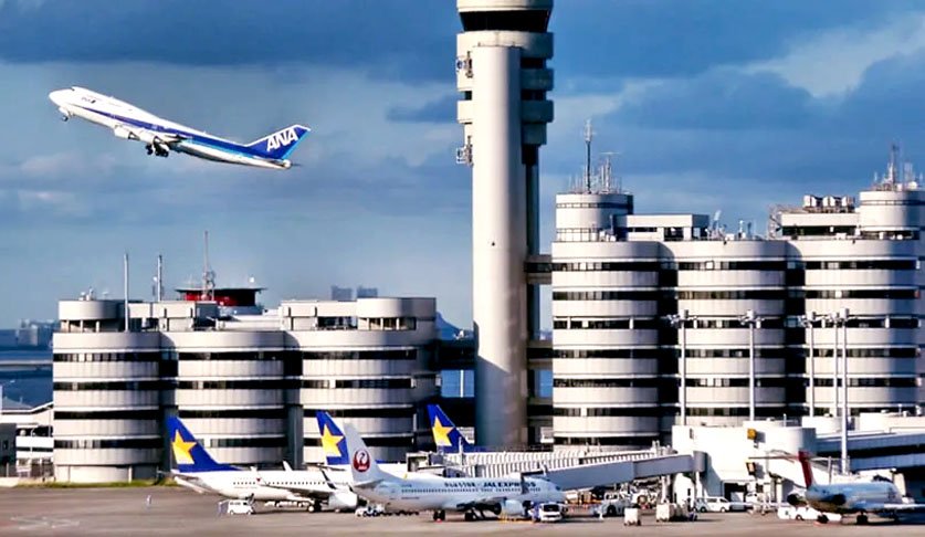 Fundado em 1931, o aeroporto de Haneda teve uma expansão em 2018 e passou a ter capacidade para receber 90 milhões de passageiros por ano.-Alex Len - wikimedia commons 
