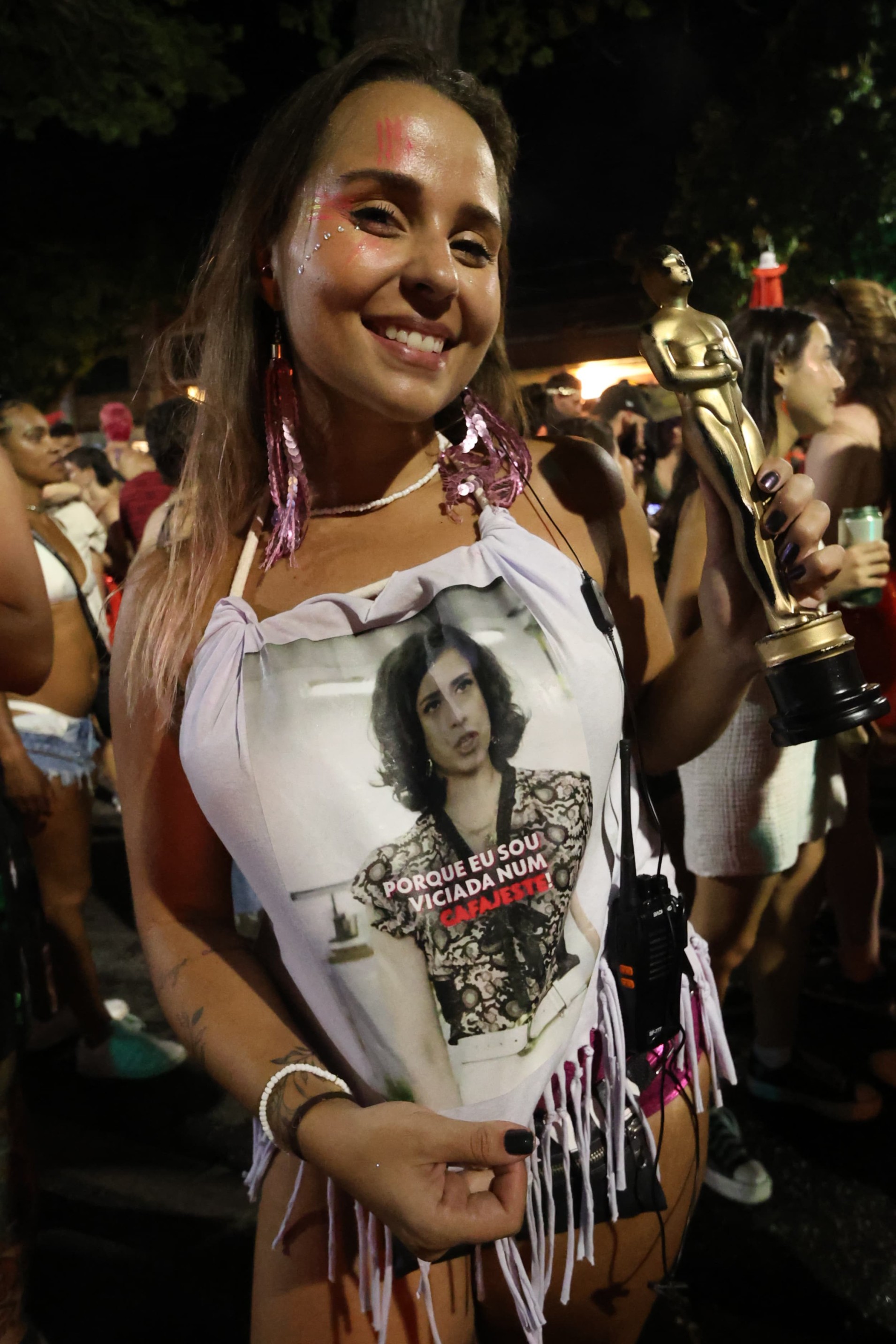 Foliões capricham na criatividade para homenagear Fernanda Torres e o filme -Marcos Vieira/EM/D.A