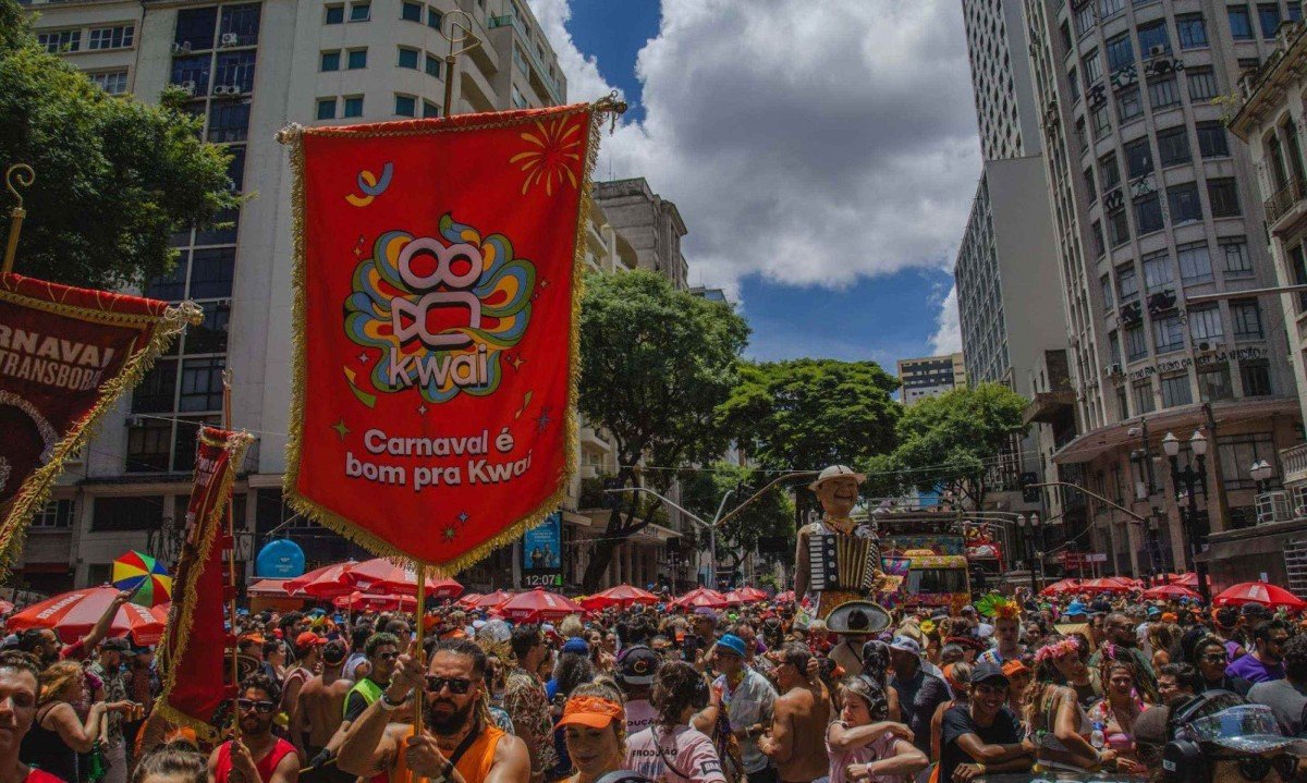 App exibirá ao vivo blocos e shows do Carnaval em 6 capitais -  (crédito: DINO)