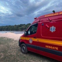 Jovem se afoga no Rio Jequitinhonha. Bombeiros atuam em três afogamentos - Sala de Imprensa/CBMMG