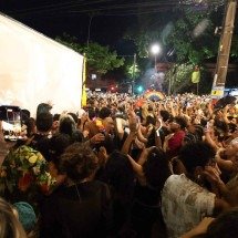 Foliões assistem ao Oscar em BH e celebram prêmio de ‘Ainda estou aqui’ - Marcos Vieira/EM/D.A press