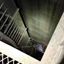 Homem sofre queda de 22 m em poço de elevador e precisa de resgate complexo em MG - divulgação/Polícia Militar