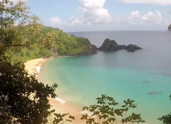 Duas praias brasileiras estão no ranking das mais belas do planeta