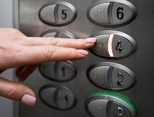 Dados indicam que, nos últimos anos, o número de acidentes com elevadores tem aumentado significativamente no Brasil. Relembre outros casos!