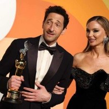 Adrien Brody bate recorde de discurso mais longo do Oscar - Michael Tran / AFP