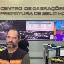 Fiscais do Carnaval de BH têm trabalho com ambulantes com garrafas de vidro - Mateus Parreiras/EM/D.A.Press