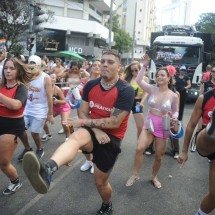 Carnaval BH: veja fotos do Bloco dos Gêmeos, que teve Mc Melody 