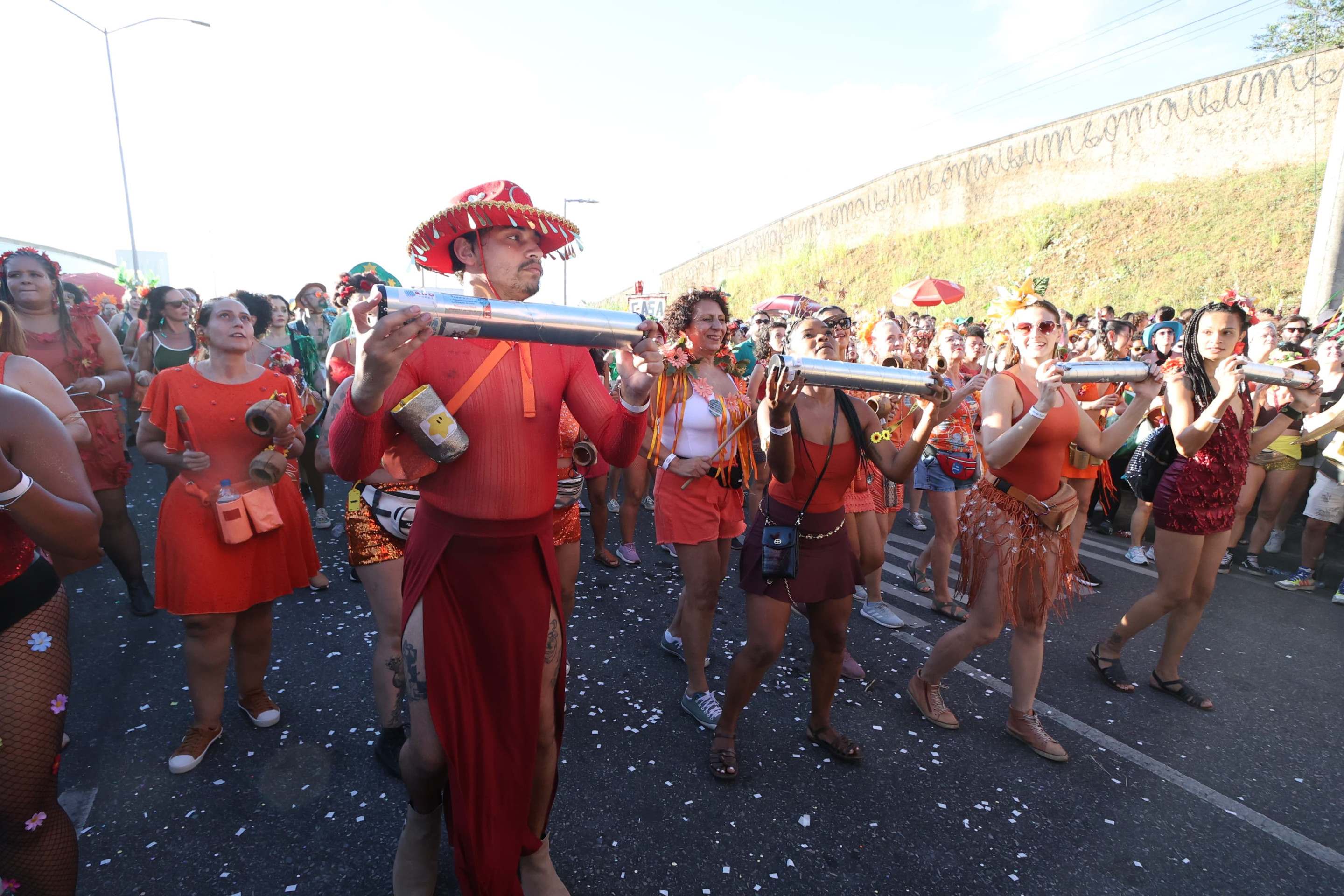 Ritmistas animam o público que foi acompanhar o desfile do bloco -Marcos Vieira/EM/D.A Press