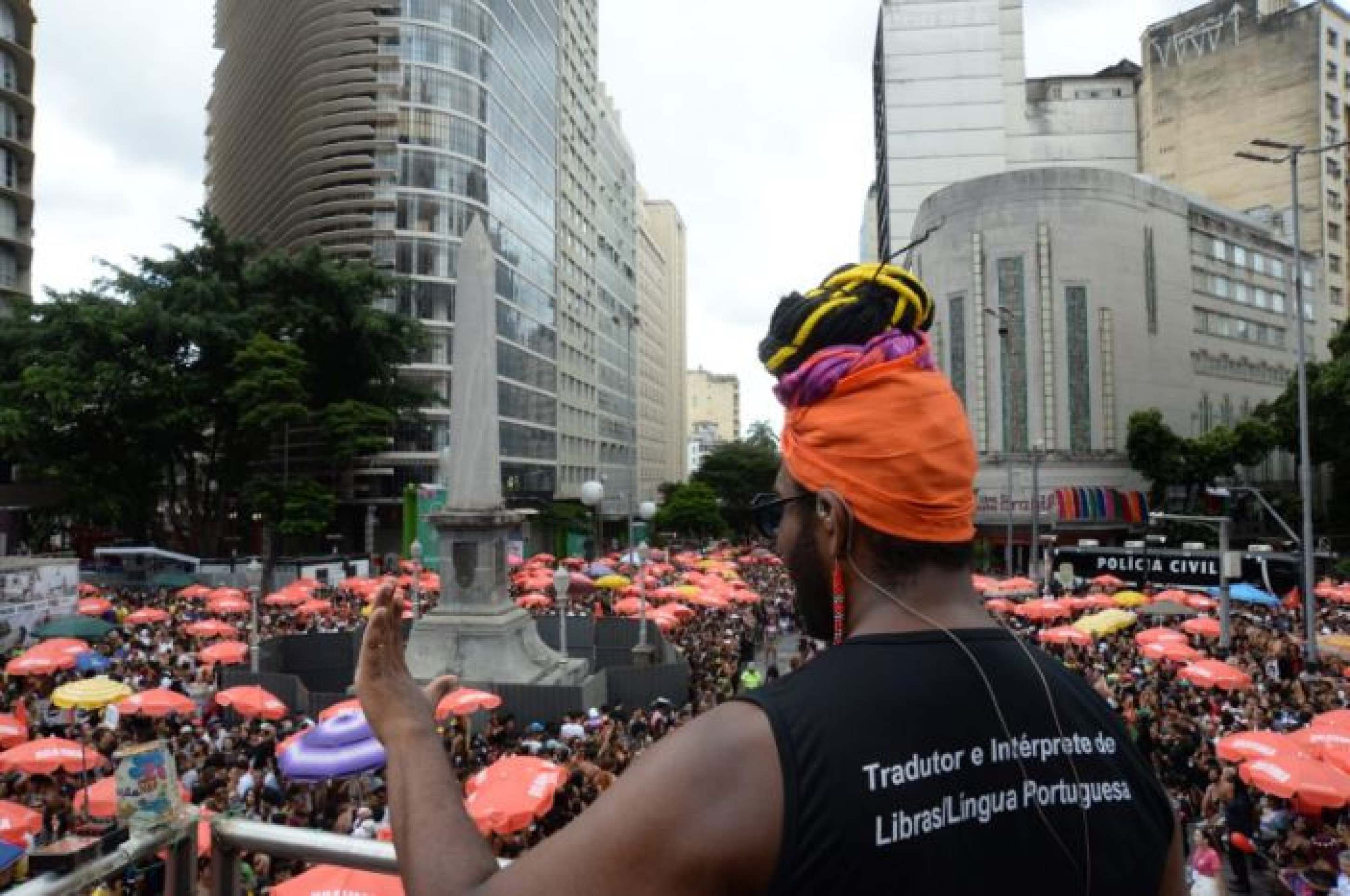Com um trio elétrico inspirado nos paredões de som Bloco Funk You transformou o Carnaval de BH em um verdadeiro baile funk a céu aberto