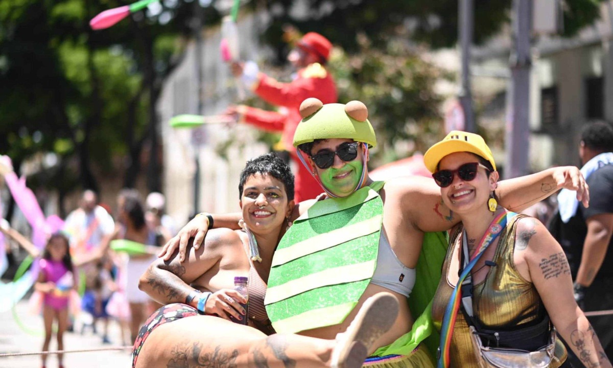  O bloco Lua de Crixtal desfila no Centro de Belo Horizonte na manh&Atilde;&pound; desta quarta-feira (5/3) -  (crédito: Leandro Couri/EM/D.A Press)