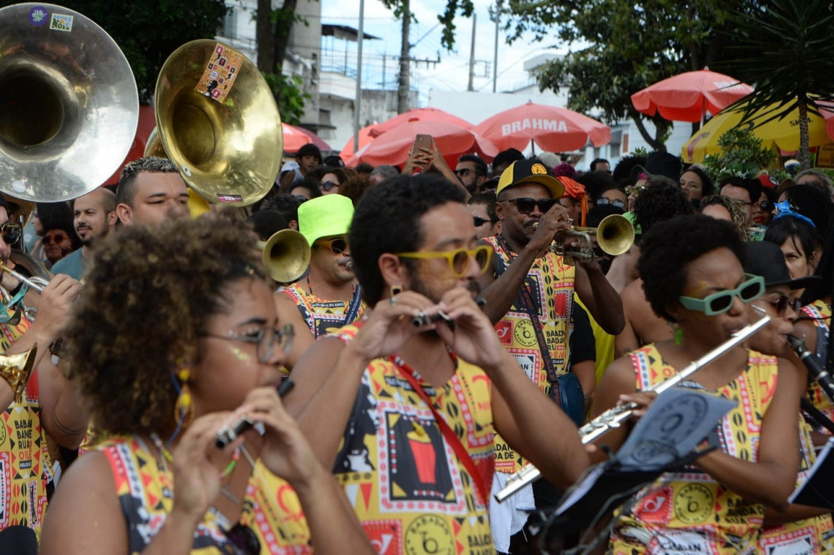 Músicos se apresentaram sem caixas de som, evidenciando a potência dos instrumentos de sopro e a força das baterias-Túlio Santos/EM/D.A.Press
