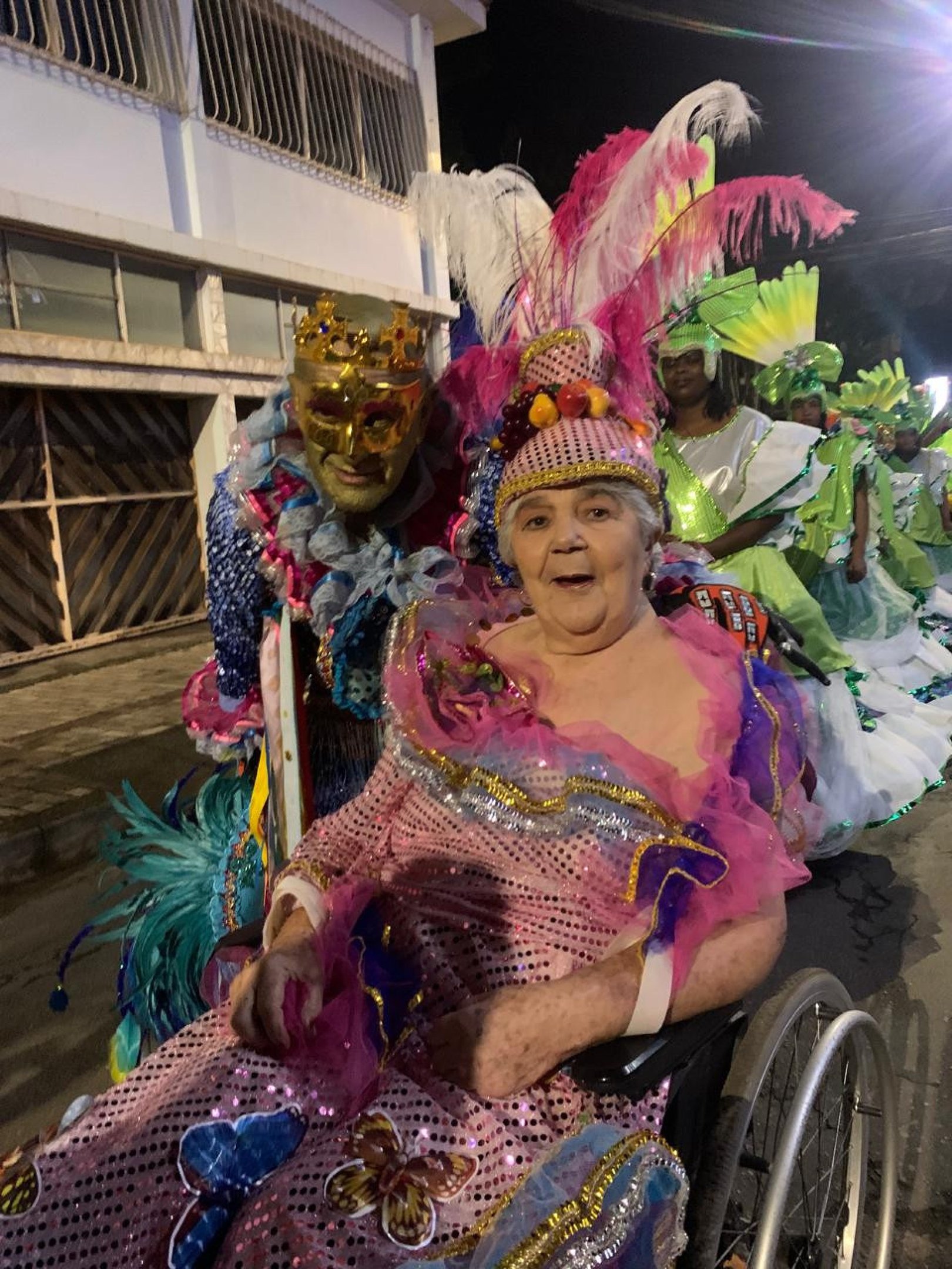 Dona Zulmira no carnaval de Guanhães 