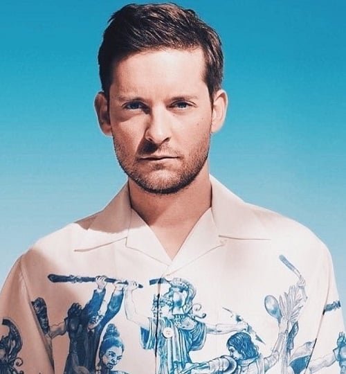 Tobey Maguire - O ator famoso na pele do Homem Aranha era vegetariano desde 1992 e tornou-se vegano em 2009. Ele publicou uma mensagem a respeito nas redes sociais: 