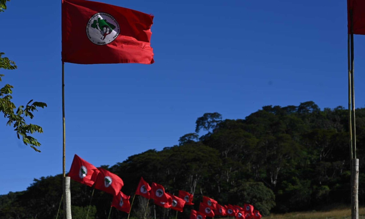 Além de Lula, visita terá a presença de ministros do Governo Federal, como Paulo Teixeira (MDA), parlamentares e apoiadores da reforma agrária-Leandro Couri/EM/D.A.Press