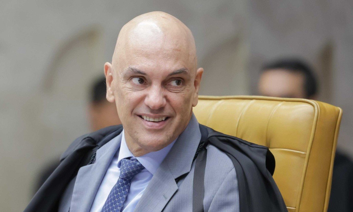 Alexandre de Moraes arquivou o inqu&eacute;rito que investigava o governador do Distrito Federal, Ibaneis Rocha (MDB) -  (crédito: Fellipe Sampaio /STF)