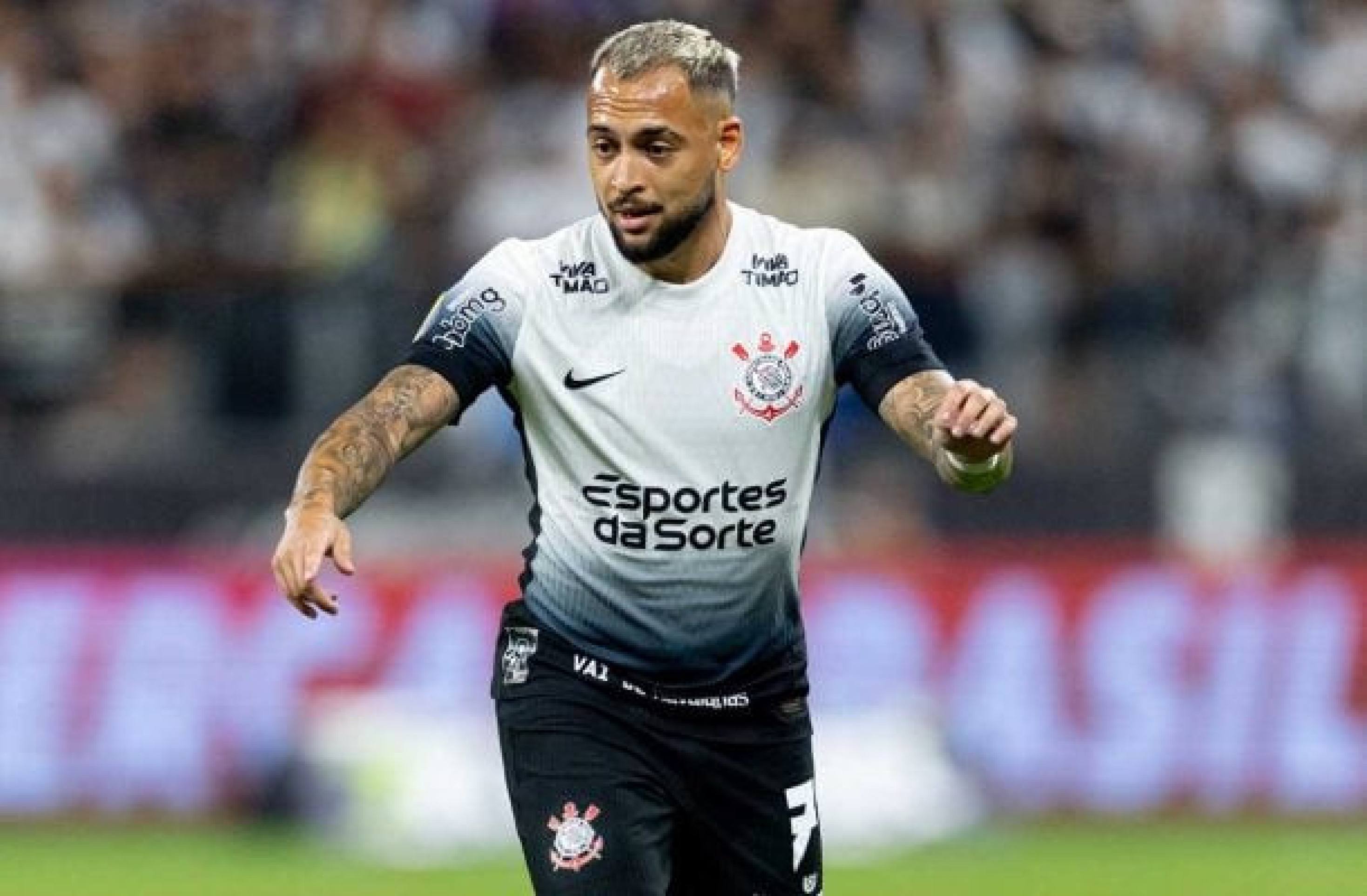 Maycon detona atuação do Corinthians em derrota no Equador: 'O que a gente fez é uma vergonha'
