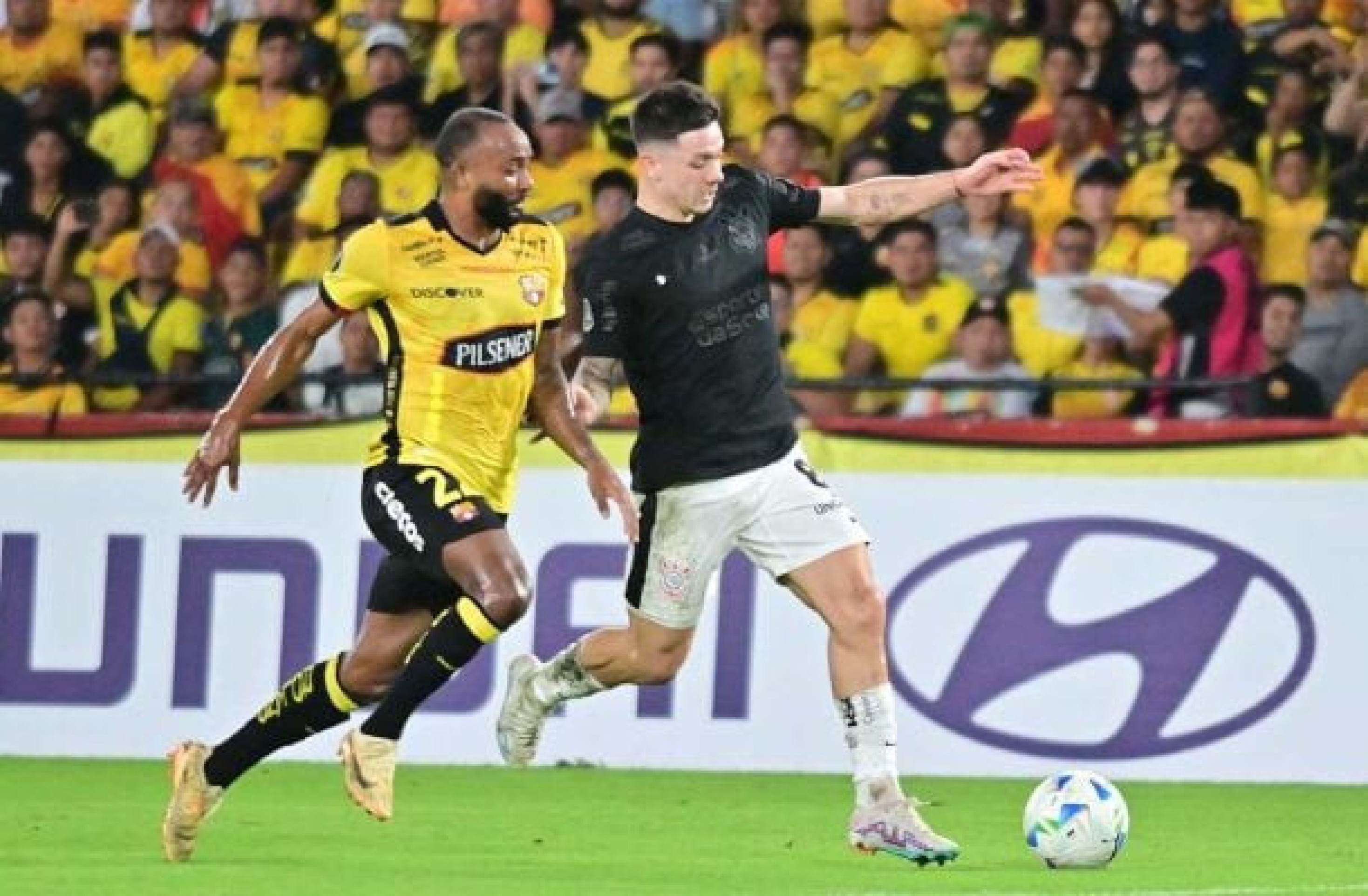 Mídia equatoriana pede ‘feriado nacional’ por vitória histórica do Barcelona sobre o Corinthians
