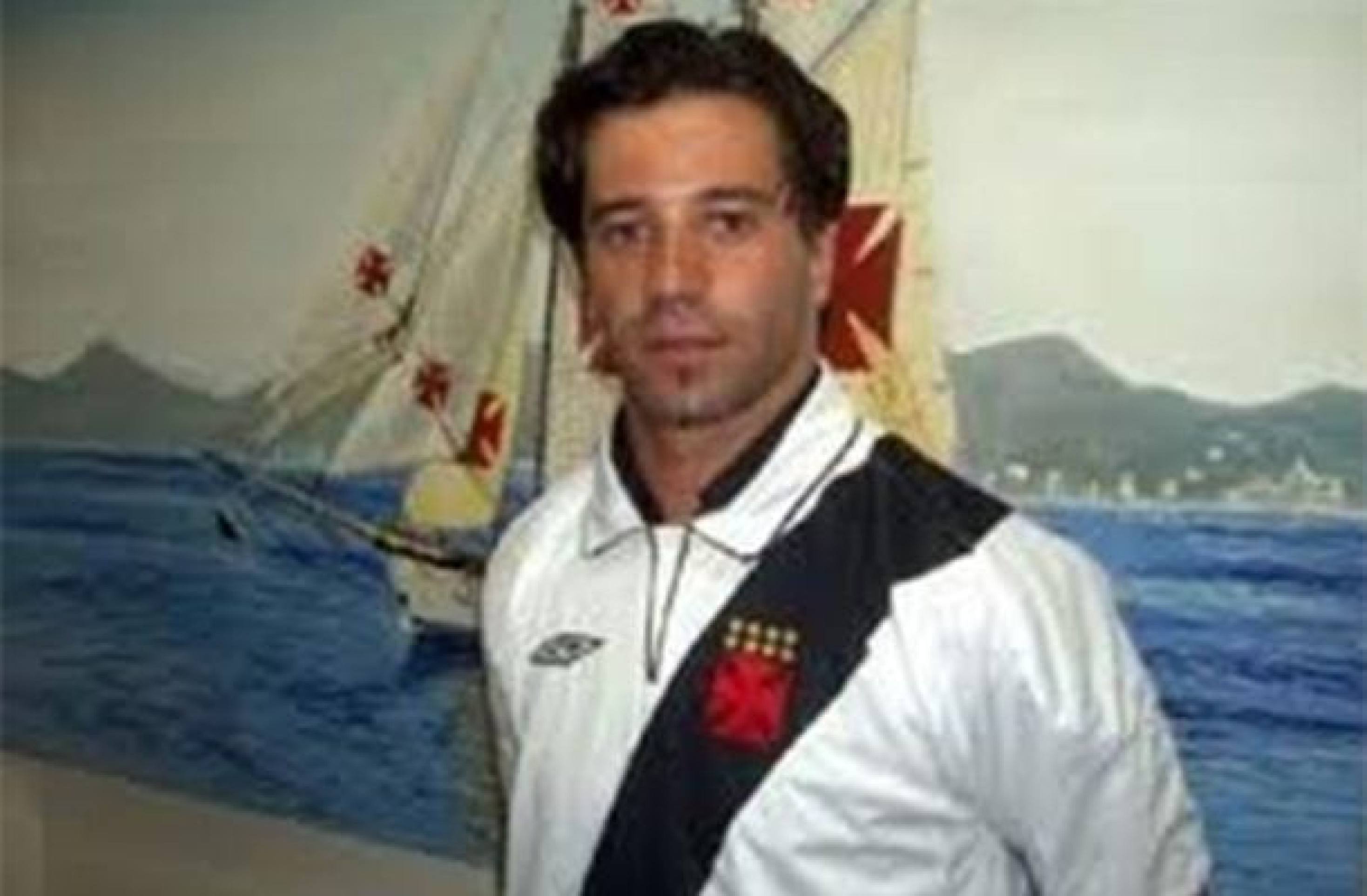 Nuno Moreira é o primeiro português a atuar pelo Vasco em quase 20 anos