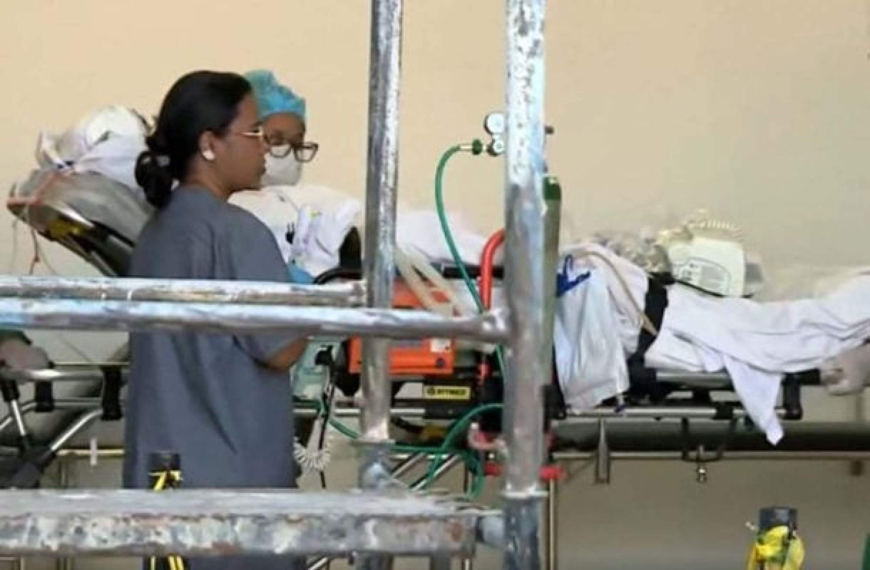 Jogador do Bragantino inicia avaliação com neurocirurgiões em novo hospital Jogador do Bragantino inicia avaliação com neurocirurgiões em novo hospital