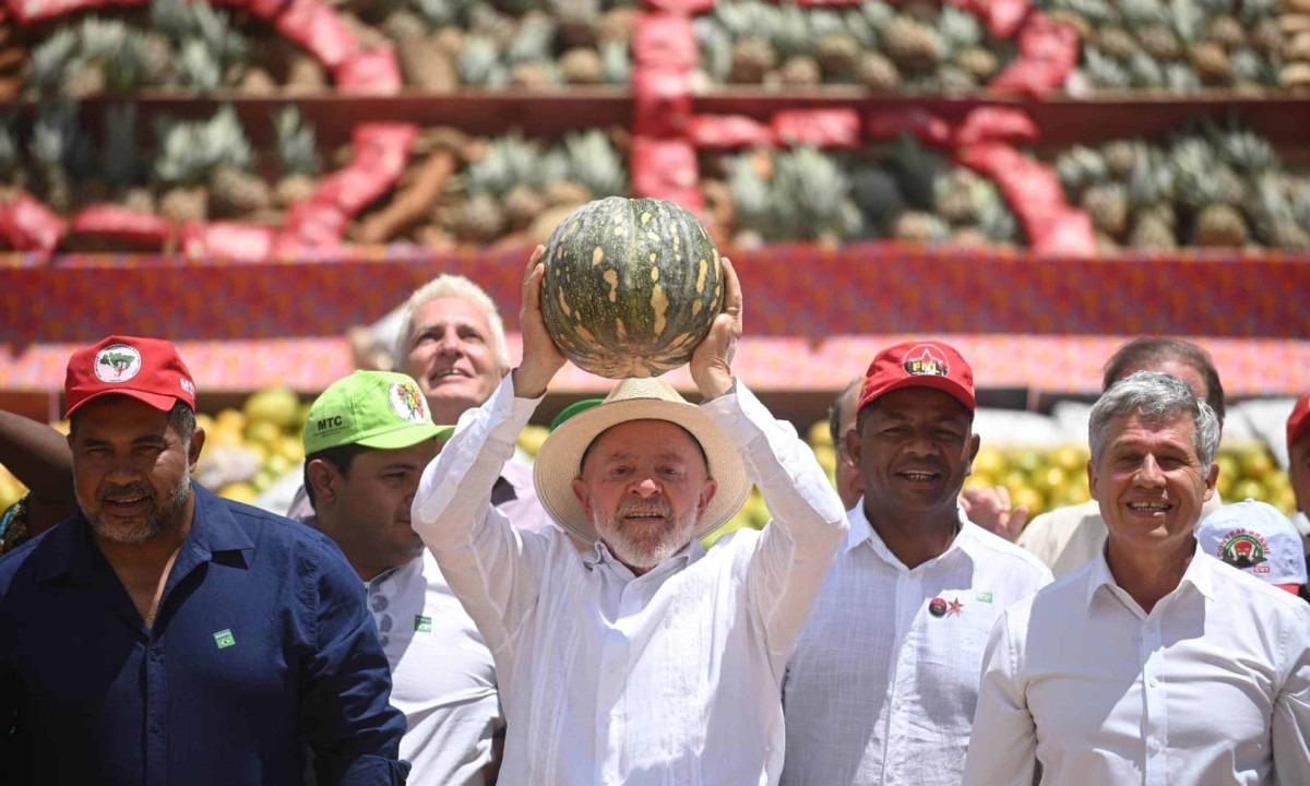 Lula visita acampamento do MST em Minas Gerais -  (crédito: Leandro Couri/EM/D.A Press)