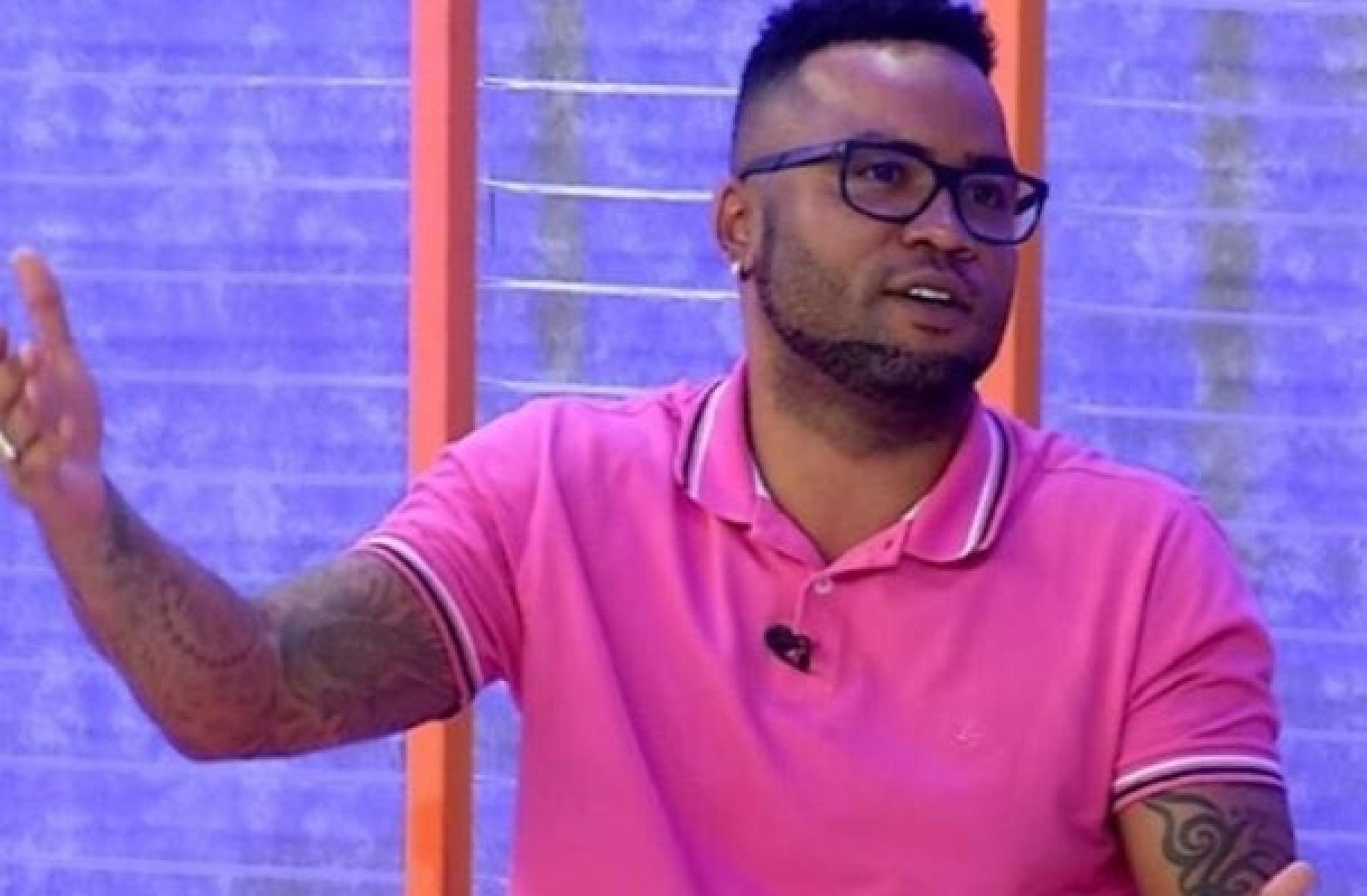Emissora anuncia 'pacotão de reforços' com retorno de Carlos Alberto à TV após polêmica