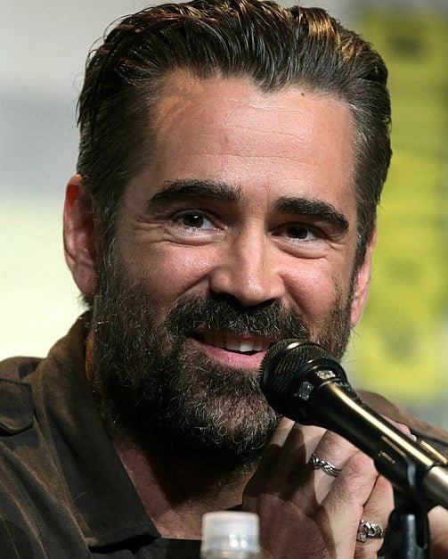 Colin Farrell é natural de Castleknock, subúrbio de Dublin, na Irlanda. Ele nasceu em 31 de maio de 1976.