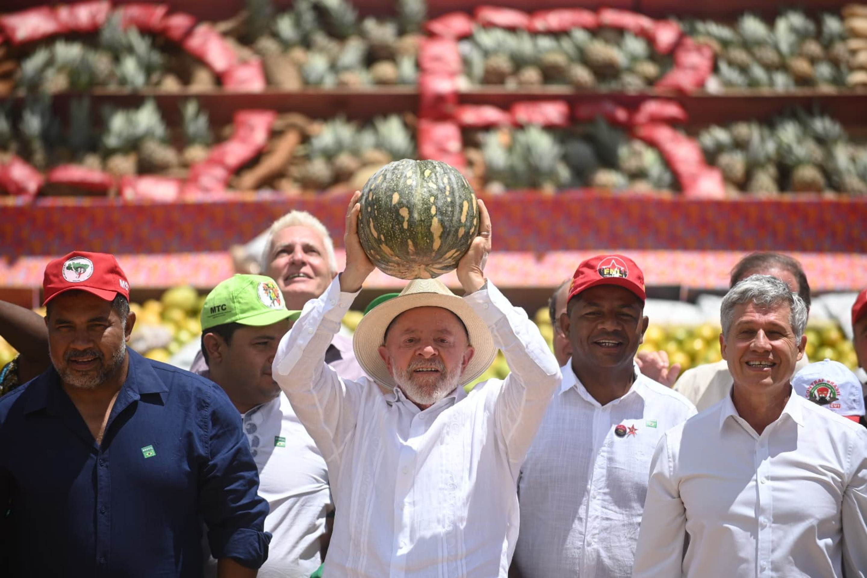 Nesta sexta-feira (7/3), Lula participou de um evento de entrega de propriedades a famílias assentadas aconteceu no Quilombo Campo Grande, em Campo do Meio, Sul de Minas-Leandro Couri/EM/D.A Press