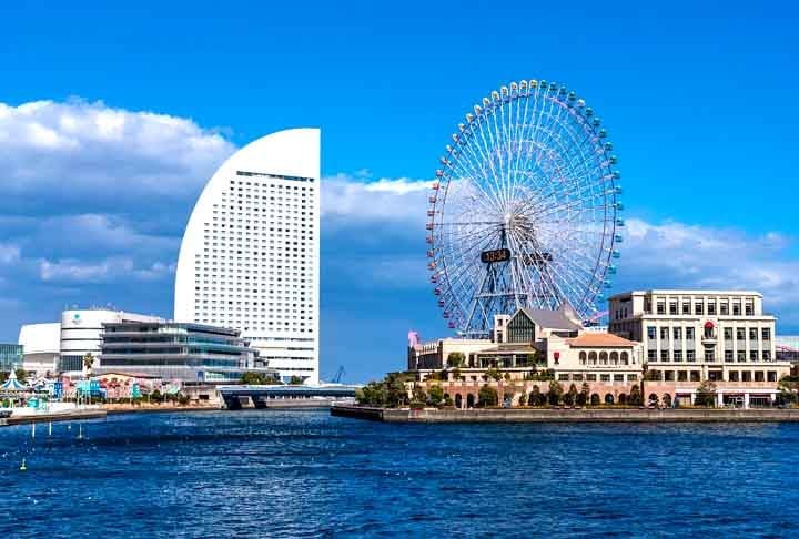 Yokohama – Kanagawa, 3,8 milhões de habitantes. Situada perto de Tóquio, Yokohama é conhecida pelo seu porto e pelas suas paisagens deslumbrantes. O Museu do Cup Noodles, o Parque Yamashita e o bairro de Chinatown são locais imperdíveis.

