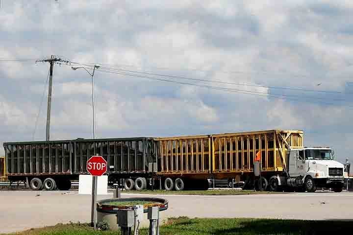 De acordo com a Conab (Companhia Nacional de Abastecimento), a produÃ§Ã£o brasileira de cana-de-aÃ§Ãºcar gira ao redor de 680,0 milhÃµes de toneladas, com uma produtividade de 81,1 toneladas por hectare. 