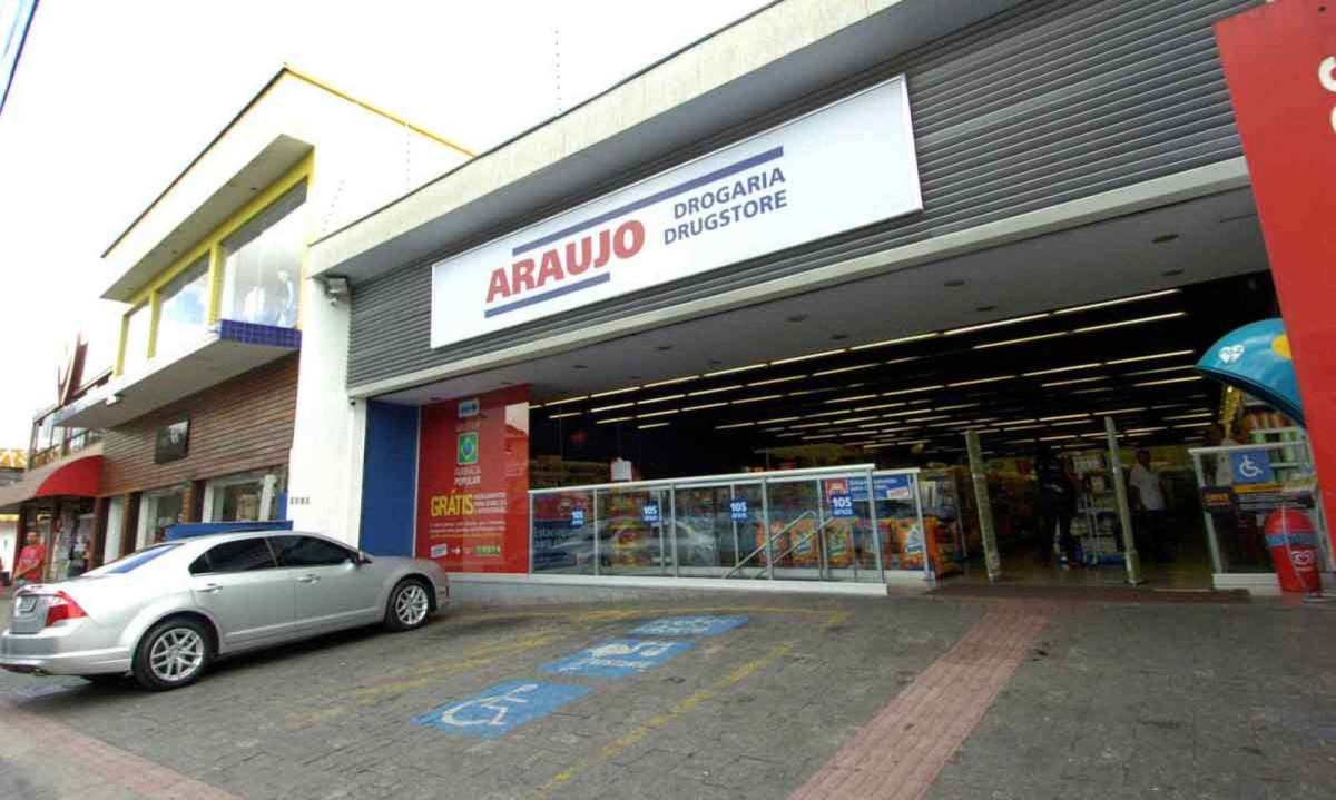 Drogaria Araújo Drogaria Araújo